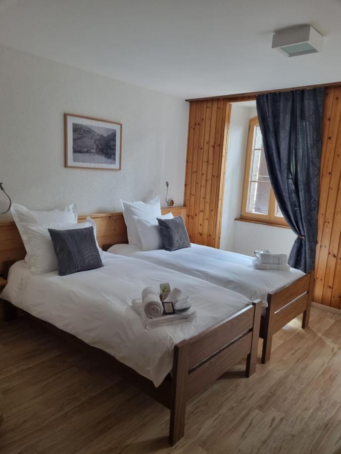 Auberge De La Bourgeoisie Troistorrents Ngoại thất bức ảnh